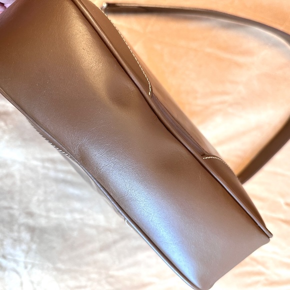 Vintage Dooney & Bourke brown patent leather bag - Picture 12 of 14